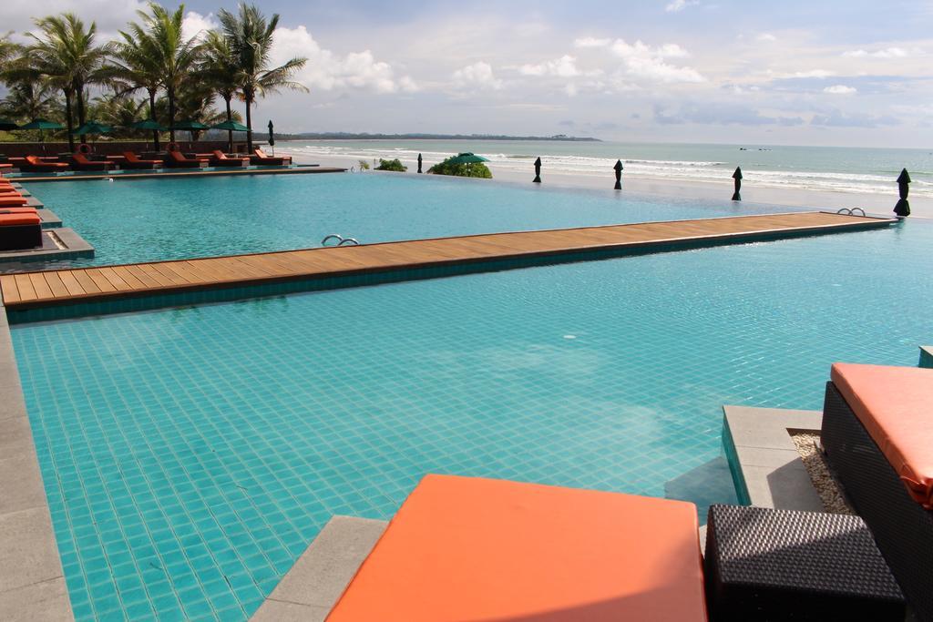 Ocean Front Campgrounds Ngwesaung Exterior foto